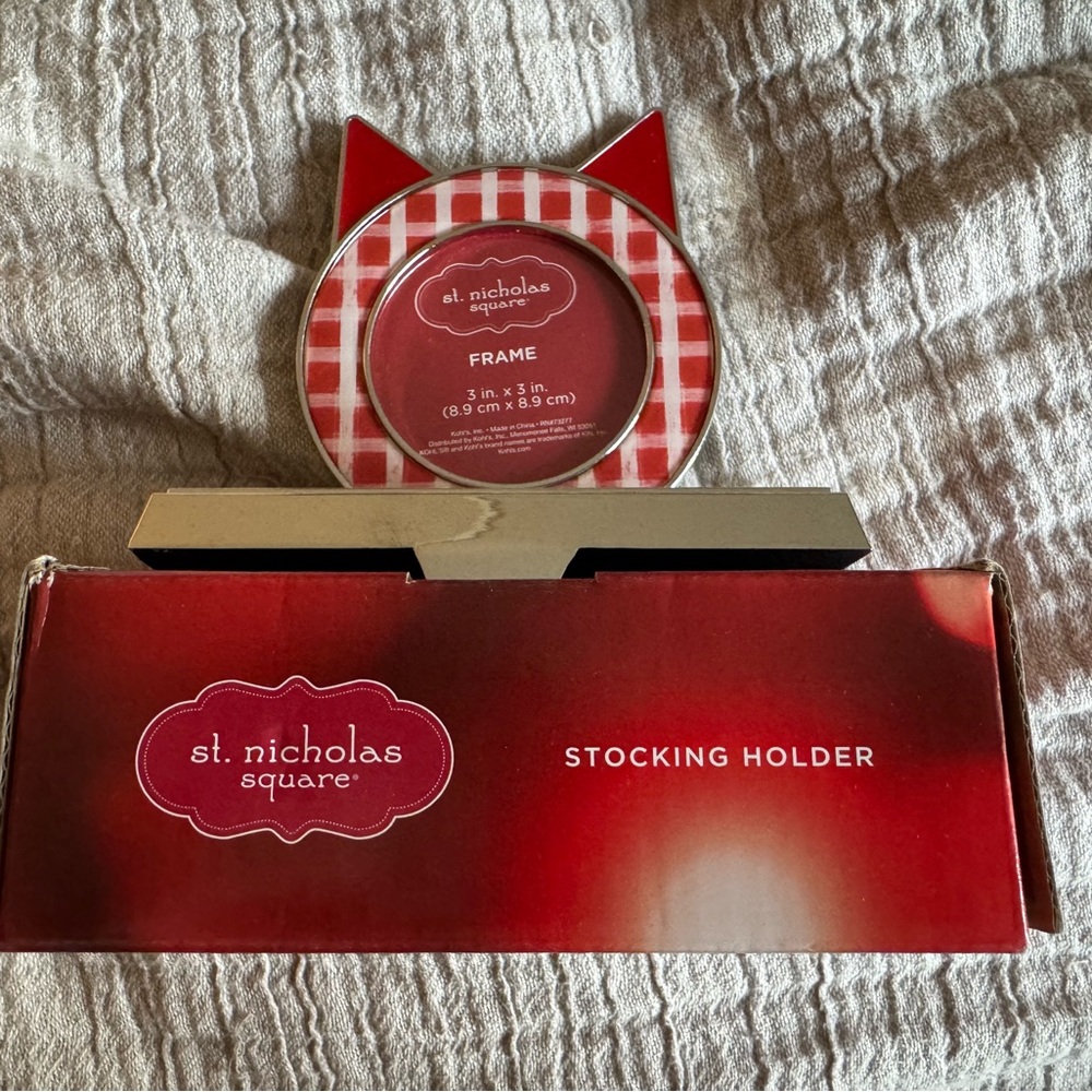 Kohl's St. Nicholas Square Red Stocking Holder